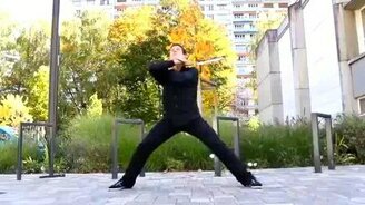 Парень мастерски управляется с нунчаками - смотреть видео (1:41)