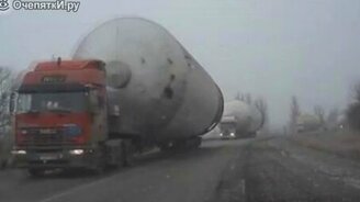 Избранные автомобильные курьёзы - смотреть видео (6:15)