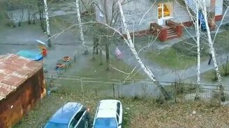 Как мы ходим в детский садик - смотреть видео (1:51)