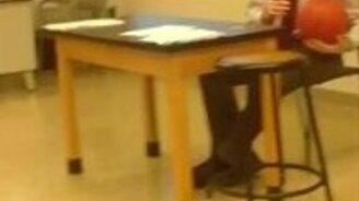 Учитель-трюкач - смотреть видео (0:14)