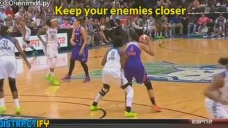 Топ-20 смешных любовных моментов в спорте - смотреть видео (3:44)