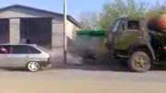 Малый да удалый - смотреть видео (0:28)