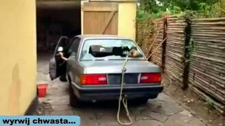 Как достать корни дерева из земли - смотреть видео (0:22)