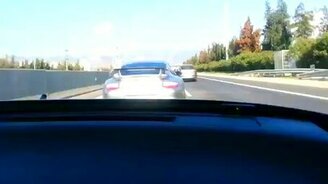 ВАЗ-2104 против Порше-911 - смотреть видео (0:48)