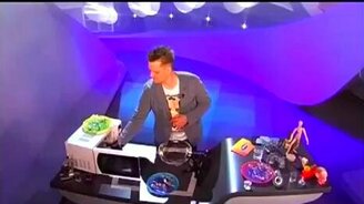 Если поместить лампу в микроволновку... - смотреть видео (3:20)