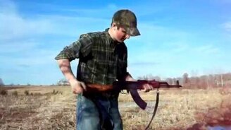 Автомат Калашникова против льда - смотреть видео (0:30)