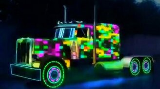 Крутая анимация на грузовике - смотреть видео (1:00)