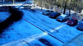 Удачно припарковался! - смотреть видео (0:21)