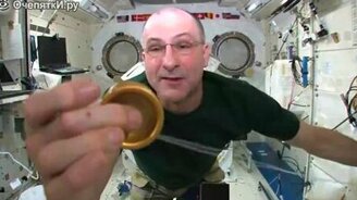 Катушки йо-йо в невесомости - смотреть видео (5:30)