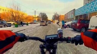 Зимнее развлечение двух русских парней - смотреть видео (2:28)