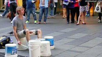 Лучший и самый быстрый барабанщик - смотреть видео (4:18)