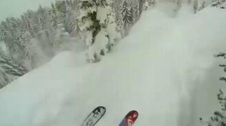 Крутой спуск на лыжах от первого лица - смотреть видео (4:01)