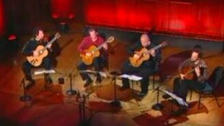 Мастера игра на гитаре - смотреть видео (5:59)