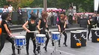 Корейские барабанщицы - смотреть видео (1:19)