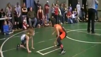 Жёсткий 7-летний боец - смотреть видео (2:28)