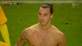 Чудесный футбольный гол - смотреть видео (1:36)