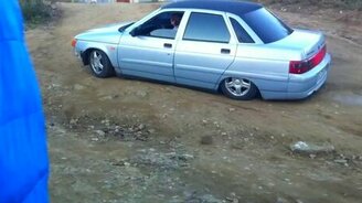 Низкая десятка против пригорка - смотреть видео (5:34)