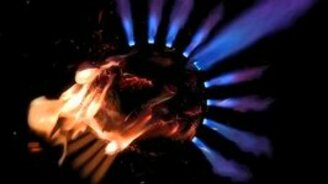 Явление, на которое можно смотреть вечно... - смотреть видео (4:06)