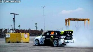 Эффектный дрифт на Субару - смотреть видео (4:37)