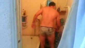 Весёлое бритьё с утречка - смотреть видео (1:27)