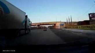 Фура-потеряшка - смотреть видео (0:41)