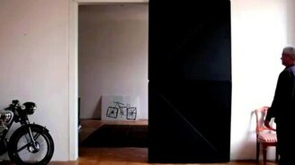 Необычная дверь - смотреть видео (0:35)