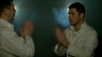 Игры в ладушки на международном уровне - смотреть видео (3:17)