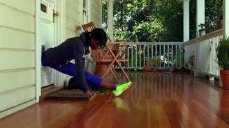 Реклама крутых кед - смотреть видео (0:31)