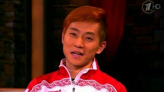 Виктор Ан поёт гимн России - смотреть видео (0:19)