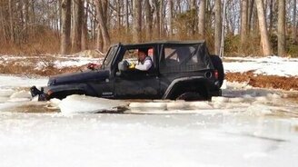 Как думаете, он вытащит свой джип? - смотреть видео (2:03)