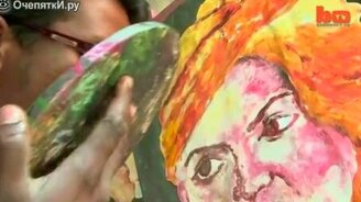 Художник, который рисует языком - смотреть видео (1:44)