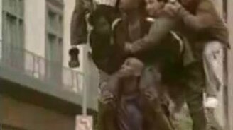 Пирамида из людей - смотреть видео (1:01)