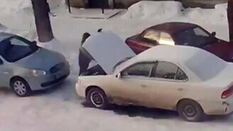 Он прогревает двигатель? - смотреть видео (1:14)