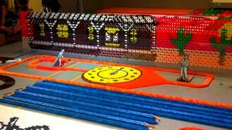 Трюк с 285000 домино - смотреть видео (11:29)