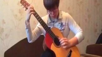 Smells Like Teen Spirit на акустической гитаре - смотреть видео (4:16)