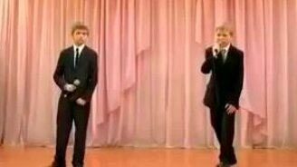 Школьные гангста-рэпперы - смотреть видео (3:06)