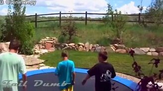 Забавная нарезка казусов и приколов - смотреть видео (6:07)