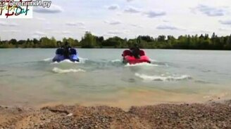 Квадроцикл и гидроцикл в одном - смотреть видео (1:17)