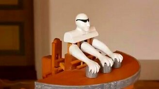 Механический напёрсточник - смотреть видео (0:51)