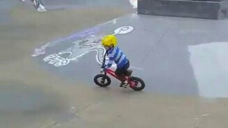 Братья-близнецы на BMX - смотреть видео (3:09)