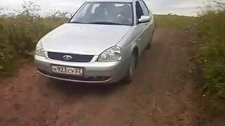 Лада тащит КрАЗ - смотреть видео (0:37)