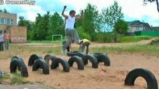 Удачный конец неудачного сальто - смотреть видео (0:16)