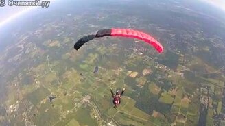 Парашютисты скользят по воде - смотреть видео (5:00)