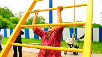 72-летняя атлетка - смотреть видео (3:30)