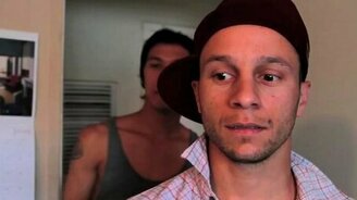 Когда убираешься под любимую музыку - смотреть видео (4:54)