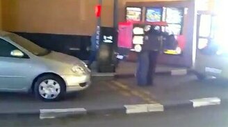 Розыгрыш в МакАвто - смотреть видео (4:11)