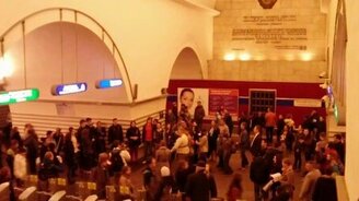 Флешмоб Победы в метро - смотреть видео (3:48)