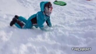 Подборка смеха операторов - смотреть видео (8:10)