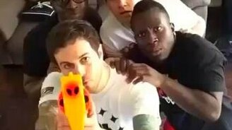 Люди против паука - смотреть видео (0:07)