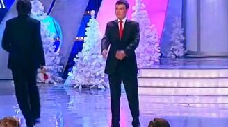 Перед вами пианист-виртуоз - смотреть видео (0:43)